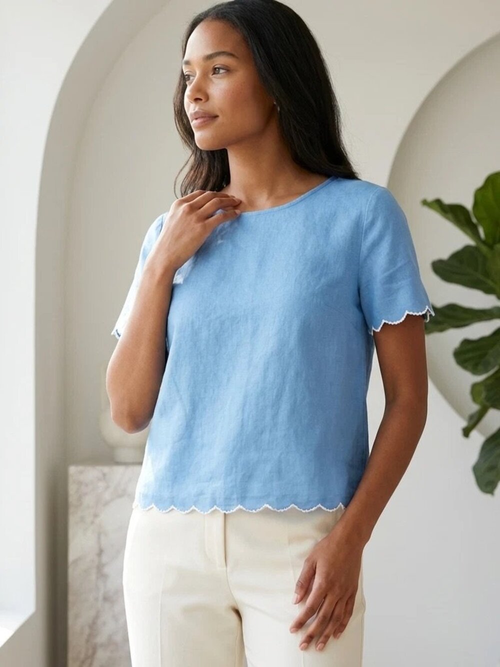 Loft Chambray Shirt, Scalloped Edges, Keyhole Cutout, Lightweight, Sz M